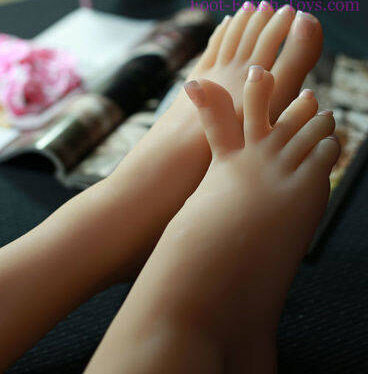 Foot worship toy