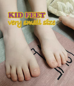 cute feet replicas