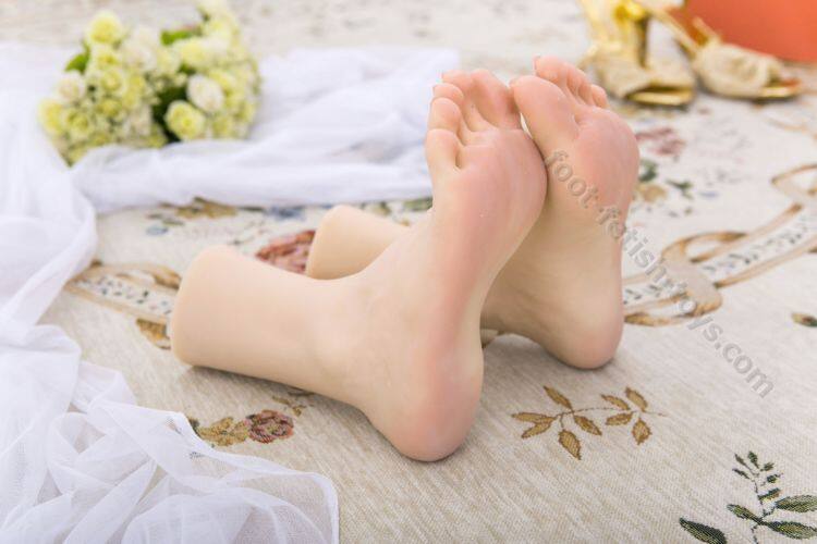 foot worship toy silicone mannequin