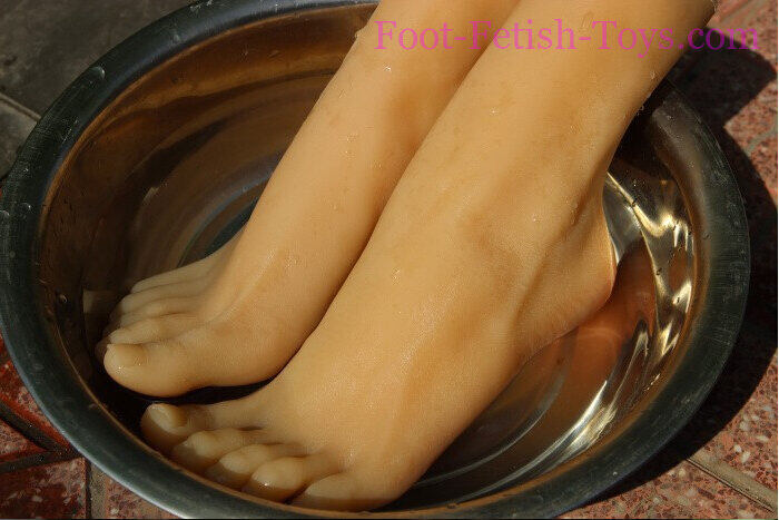 woman foot model