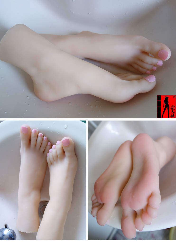 girl foot fetish toy