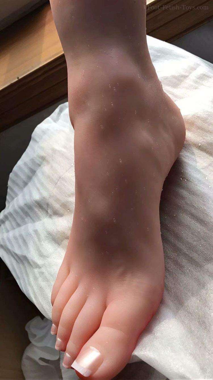 female big feet