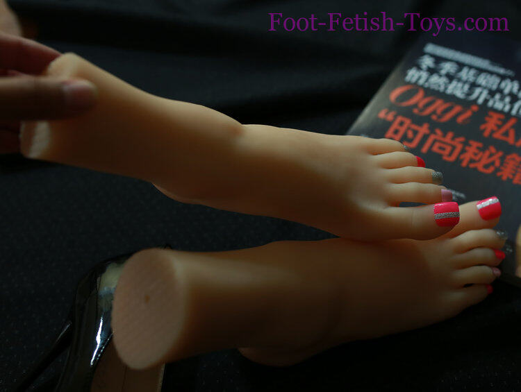 Foot fetish lady