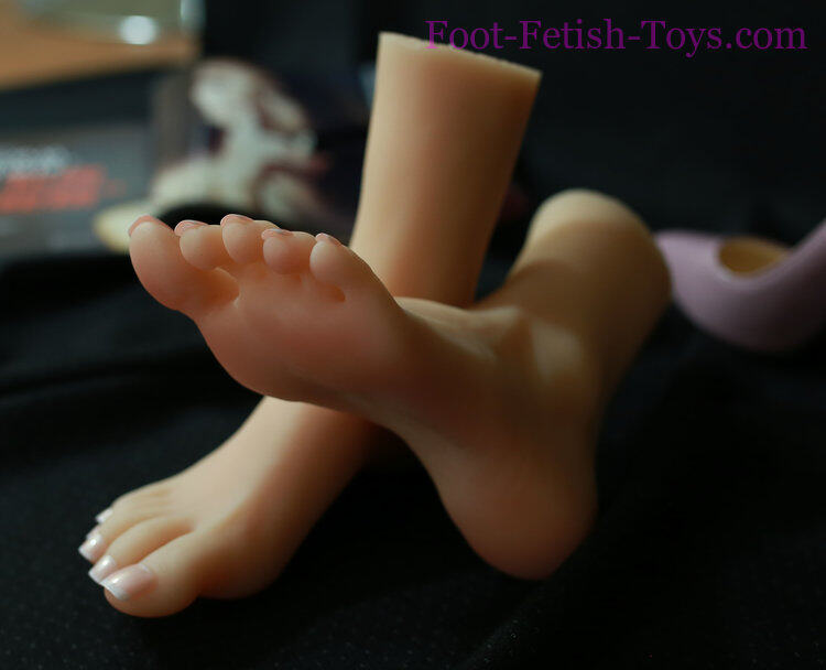 Foot fetish lady