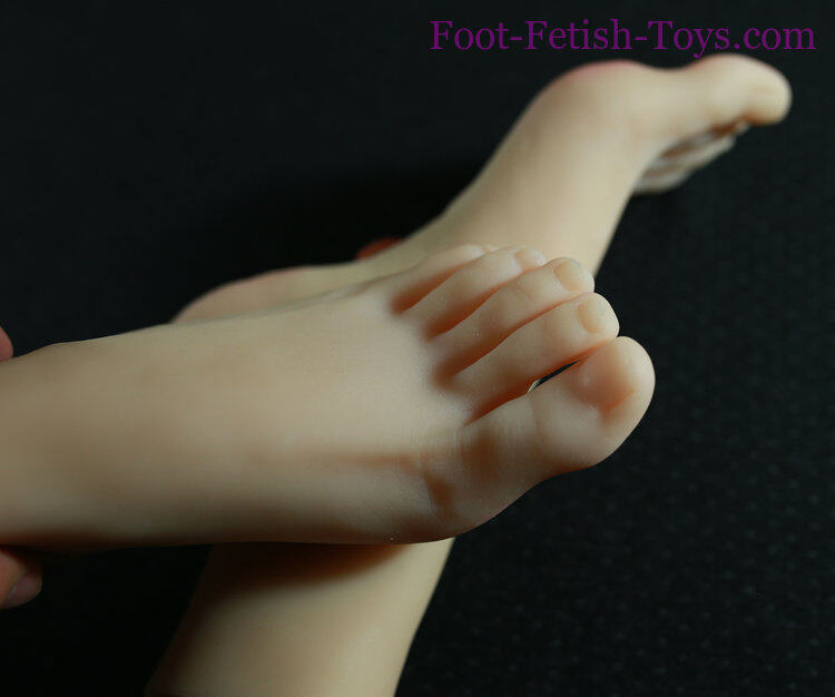 Foot fetish toy