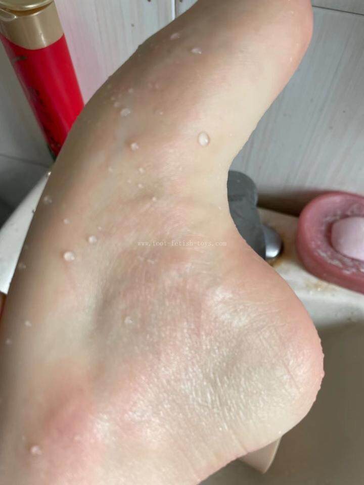 silicone feet toys