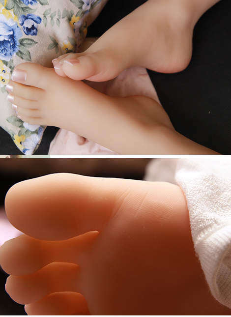 girl foot fetish toy