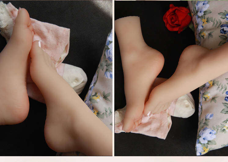 girl foot fetish toy