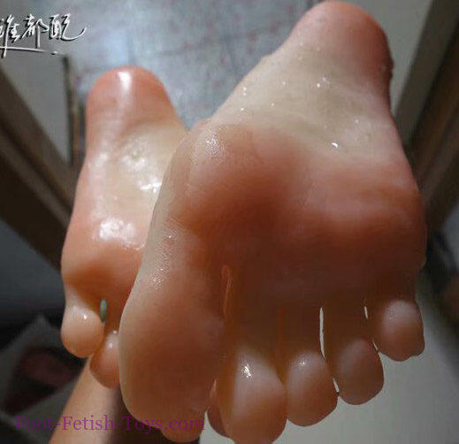 Foot fetish female Foot fetish toy