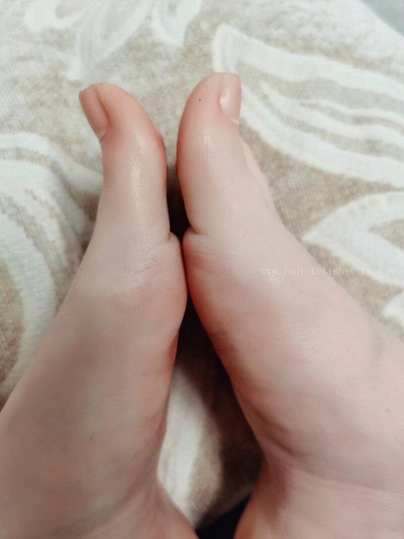 feet toys