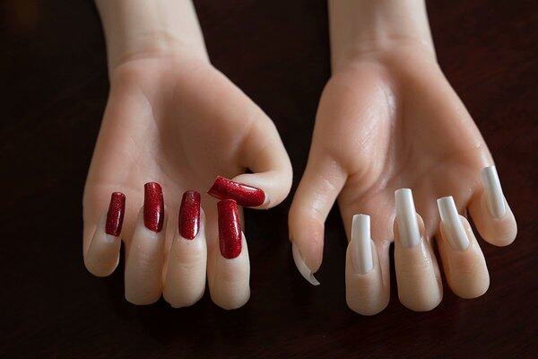fingernails replaceable