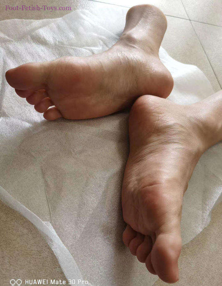 male Feet worship