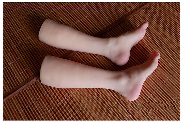 foot lover toy