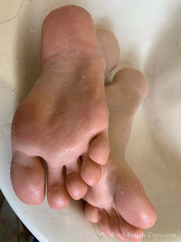 foot fetish toy