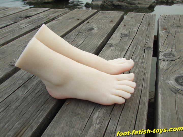 woman foot fetish