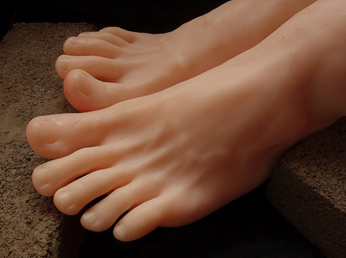 boy foot model