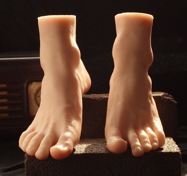 boy foot model