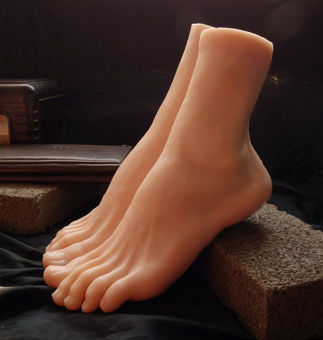 boy foot model