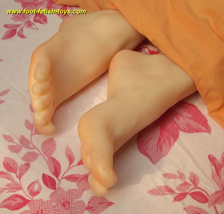 woman foot model