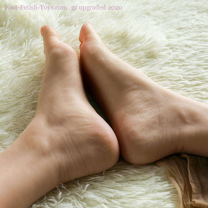 Feet worship toy