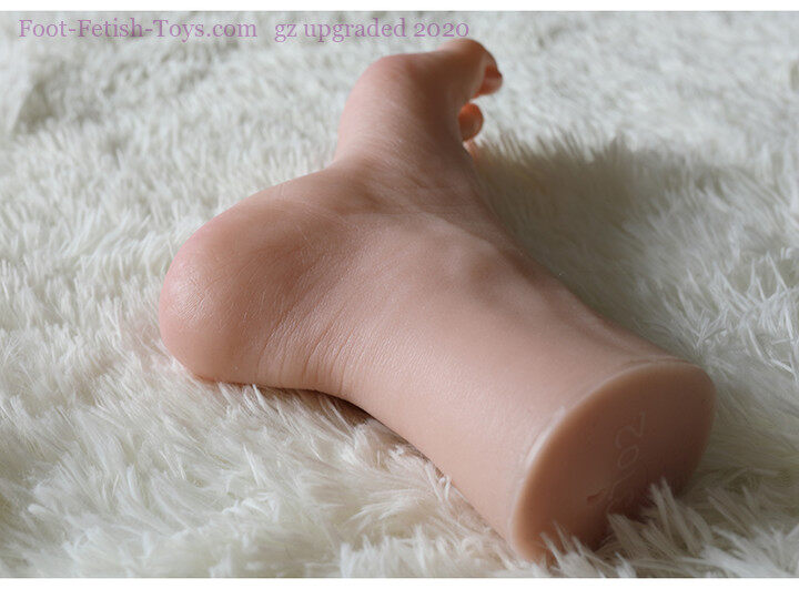 Realistic silicone foot