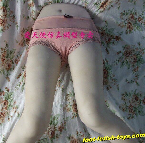 women foot model