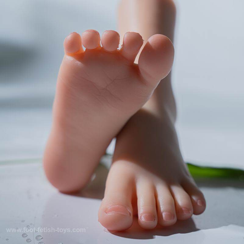 silicone teen feet silicone