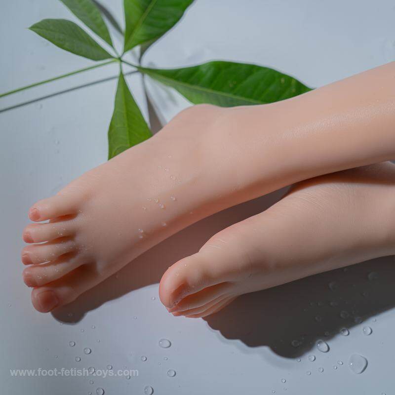 teen feet silicone