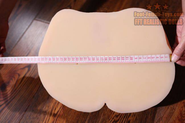 woman foot models woman hip